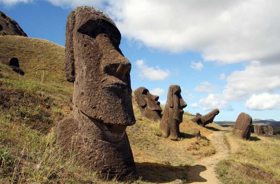 moais rapa nui