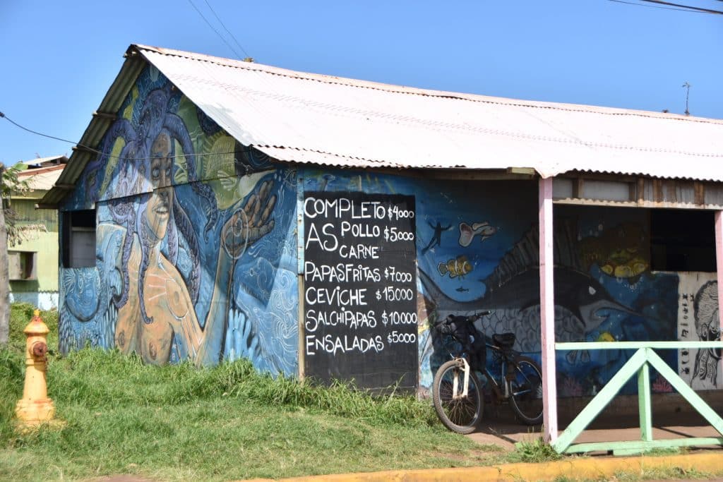 arte urbano hanga roa
